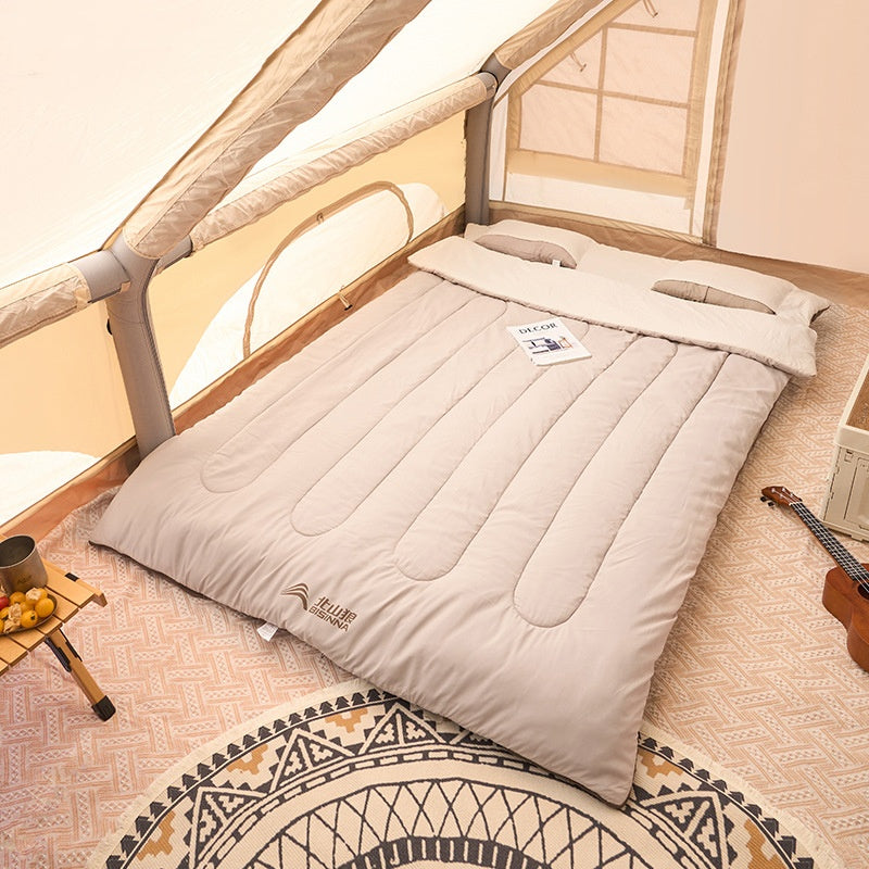 Experience the Great Outdoors with Our Double Outdoor Sleeping Bag