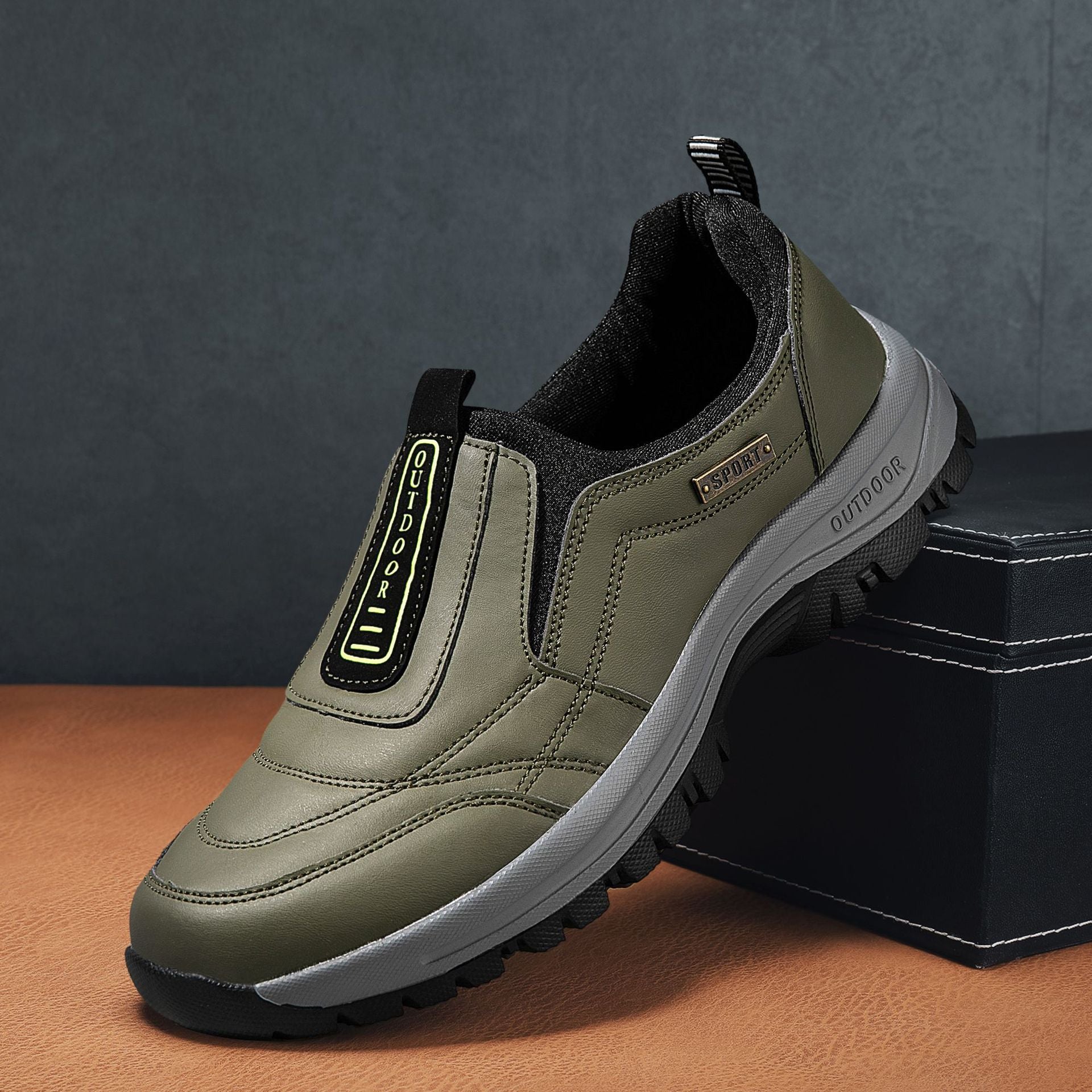 Men's Lightweight Plus Size Outdoor Shoes